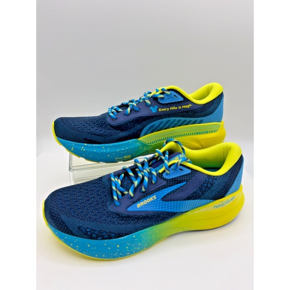 2025 Run Disney Brooks Adrenaline GTS 24 Mickey Mouse Blue 11 Mens Medium - Picture 2 of 7